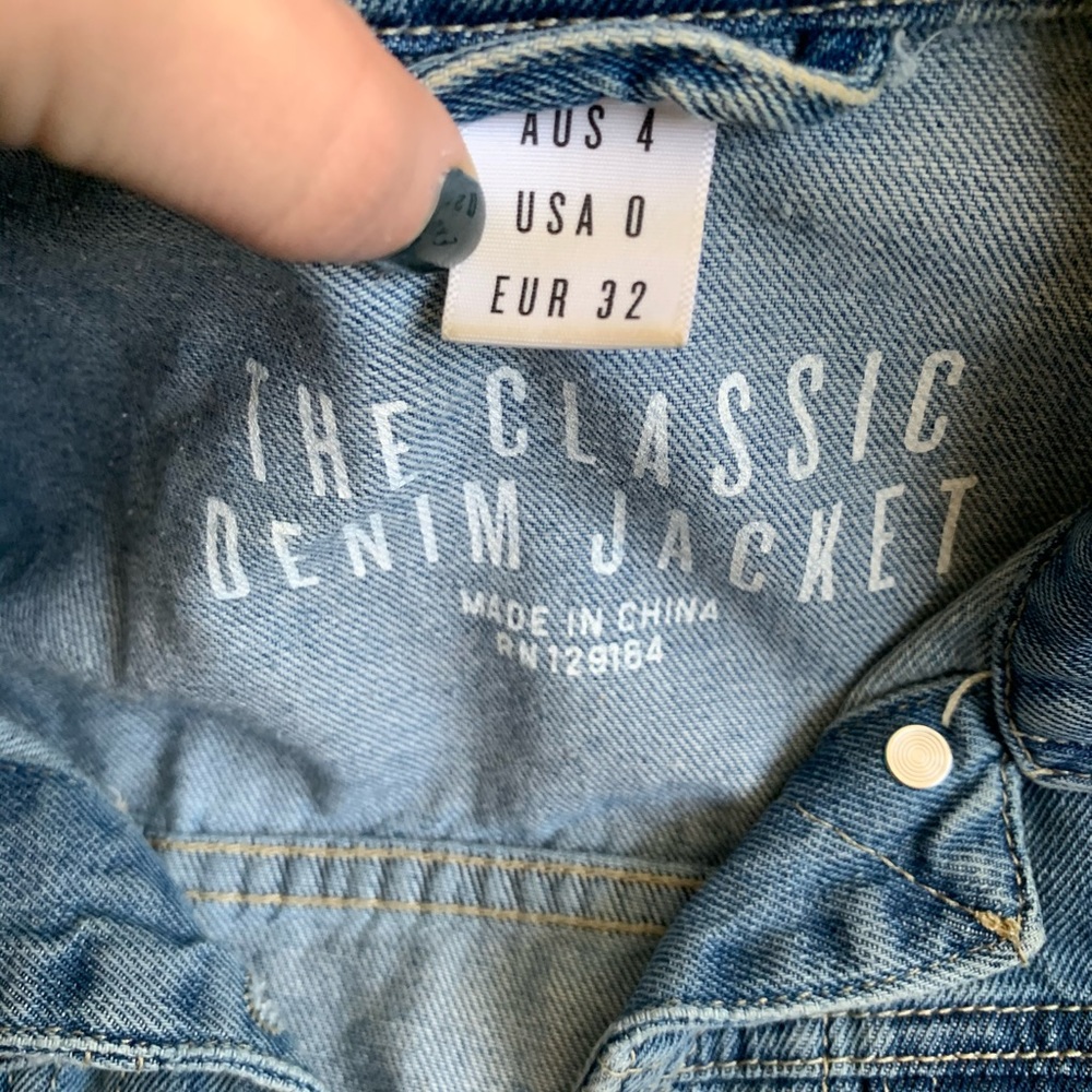 Jean jacket - Picture 2 of 2